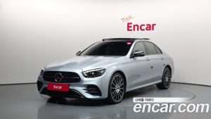 Mercedes-Benz E-Class E350 4MATIC AMG Line 2023 года из Южной Кореи