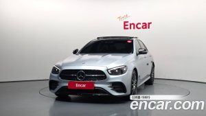 Mercedes-Benz E-Class E350 4MATIC AMG Line 2023 года из Южной Кореи