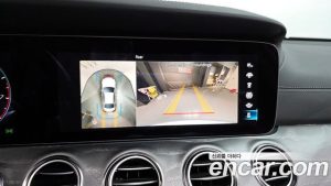Mercedes-Benz E-Class E350 4MATIC AMG Line 2023 года из Южной Кореи