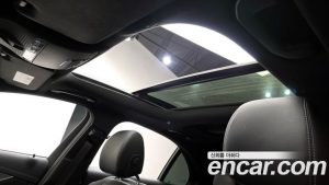 Mercedes-Benz E-Class E350 4MATIC AMG Line 2023 года из Южной Кореи