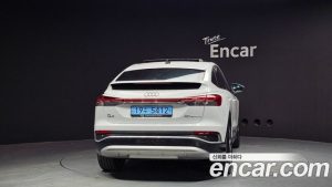 Audi Q4 e-tron 40 Premium Sportback 2023 года из Южной Кореи