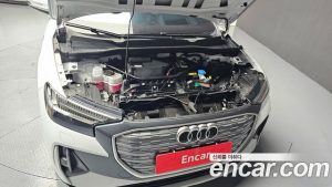 Audi Q4 e-tron 40 Premium Sportback 2023 года из Южной Кореи