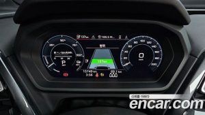 Audi Q4 e-tron 40 Premium Sportback 2023 года из Южной Кореи