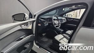 Audi Q4 e-tron 40 Premium Sportback 2023 года из Южной Кореи