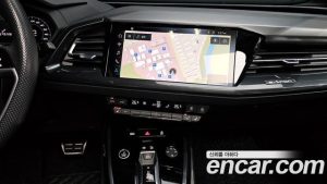 Audi Q4 e-tron 40 Premium Sportback 2023 года из Южной Кореи