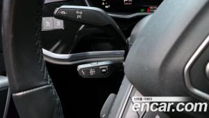 Audi Q3 35 TDI Premium 2023 года из Южной Кореи
