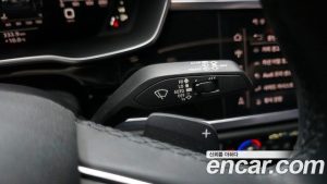 Audi Q3 35 TDI Premium 2023 года из Южной Кореи