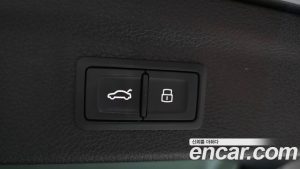 Audi Q3 35 TDI Premium 2023 года из Южной Кореи