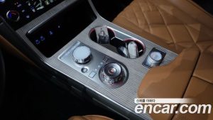 Genesis GV80 2.5T Бензин AWD 2024 года из Южной Кореи