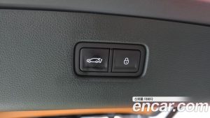 Genesis GV80 2.5T Бензин AWD 2024 года из Южной Кореи