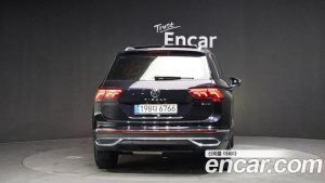 Volkswagen Tiguan 2.0 TDI 4 Prestige 2022 года из Южной Кореи