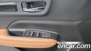 Renault-KoreaSamsung QM6 2.0 GDe RE 2WD 2024 года из Южной Кореи