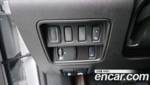 Renault-KoreaSamsung QM6 2.0 GDe RE 2WD 2024 года из Южной Кореи