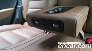 Renault-KoreaSamsung QM6 2.0 GDe RE 2WD 2024 года из Южной Кореи