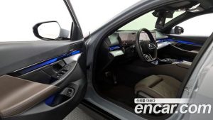 BMW 5-Series 520i M Sport 2025 года из Южной Кореи