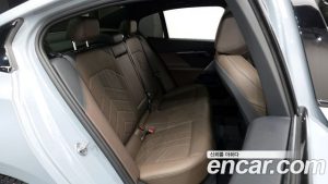 BMW 5-Series 520i M Sport 2025 года из Южной Кореи