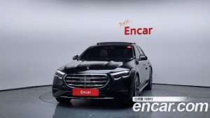 Mercedes-Benz E-Class E300 4MATIC Exclusive 2024 года из Южной Кореи