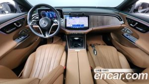 Mercedes-Benz E-Class E300 4MATIC Exclusive 2024 года из Южной Кореи