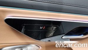Mercedes-Benz E-Class E300 4MATIC Exclusive 2024 года из Южной Кореи