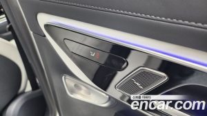 Mercedes-Benz GLC-Class GLC300 4MATIC AMG Line 2026 года из Южной Кореи