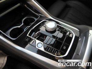 BMW X6 xDrive40i M Sport 2024 года из Южной Кореи