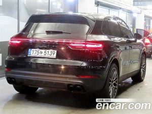 Porsche Cayenne 3.0 2023 года из Южной Кореи