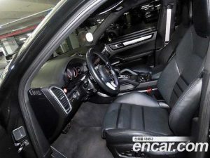 Porsche Cayenne 3.0 2023 года из Южной Кореи
