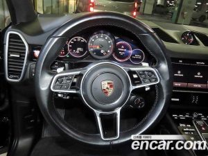 Porsche Cayenne 3.0 2023 года из Южной Кореи
