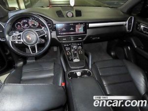Porsche Cayenne 3.0 2023 года из Южной Кореи