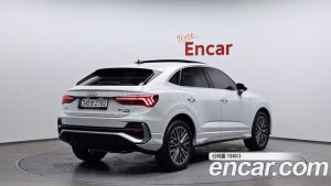 Audi Q3 40 TFSI 4WD Premium Sportback 2024 года из Южной Кореи