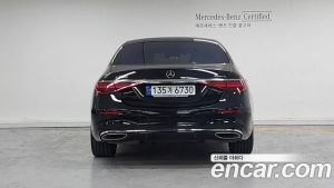 Mercedes-Benz S-Class S500L 4MATIC 2023 года из Южной Кореи
