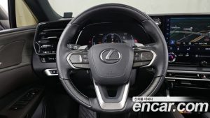 Lexus RX Luxury 2024 года из Южной Кореи