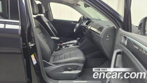 Volkswagen Tiguan 2.0 TDI Prestige 2023 года из Южной Кореи