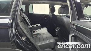 Volkswagen Tiguan 2.0 TDI Prestige 2023 года из Южной Кореи