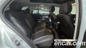 Mercedes-Benz GLE-Class GLE450 4MATIC 2023 года из Южной Кореи