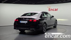 Mercedes-Benz E-Class E300 4MATIC AMG Line 2026 года из Южной Кореи