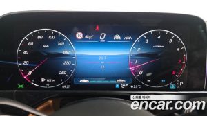 Mercedes-Benz E-Class E300 4MATIC AMG Line 2026 года из Южной Кореи