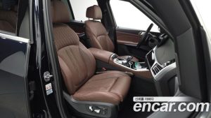 BMW X5 xDrive 45e M Sport 2023 года из Южной Кореи