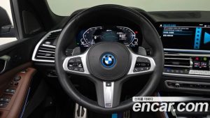 BMW X5 xDrive 45e M Sport 2023 года из Южной Кореи