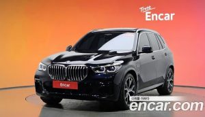 BMW X5 xDrive 45e M Sport 2023 года из Южной Кореи