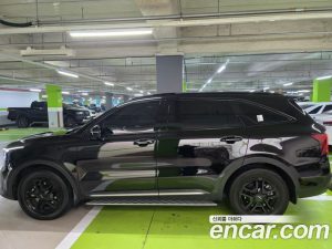 Kia Sorento HEV 1.6 2WD 2024 года из Южной Кореи
