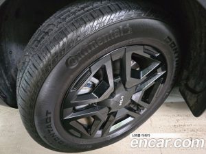 Kia Sorento HEV 1.6 2WD 2024 года из Южной Кореи