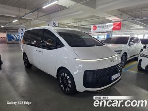 Hyundai Staria 4WD Lounge 7-Seater 2025 года из Южной Кореи