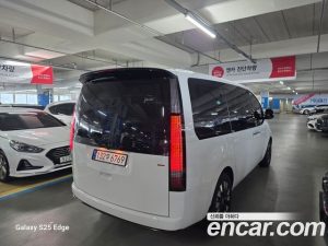 Hyundai Staria 4WD Lounge 7-Seater 2025 года из Южной Кореи