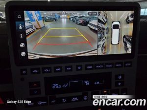 Hyundai Staria 4WD Lounge 7-Seater 2025 года из Южной Кореи