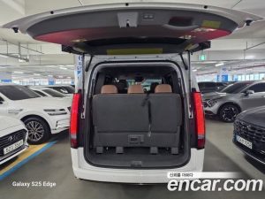 Hyundai Staria 4WD Lounge 7-Seater 2025 года из Южной Кореи