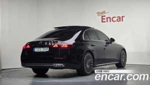 Mercedes-Benz E-Class E450 4MATIC Exclusive 2024 года из Южной Кореи