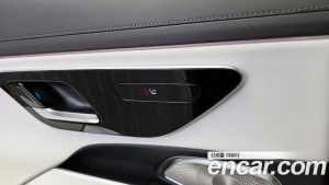 Mercedes-Benz E-Class E450 4MATIC Exclusive 2024 года из Южной Кореи
