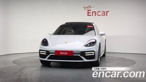 Porsche Panamera 2.9 AWD 2023 года из Южной Кореи