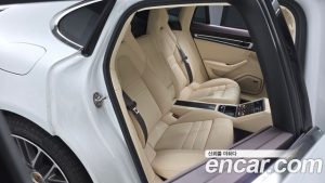 Porsche Panamera 2.9 AWD 2023 года из Южной Кореи